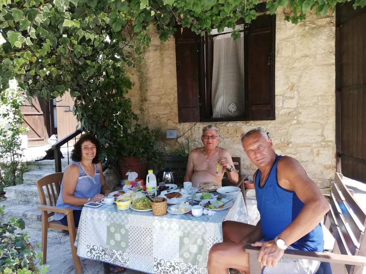 Loxandra Inn Катікас Екстер'єр фото